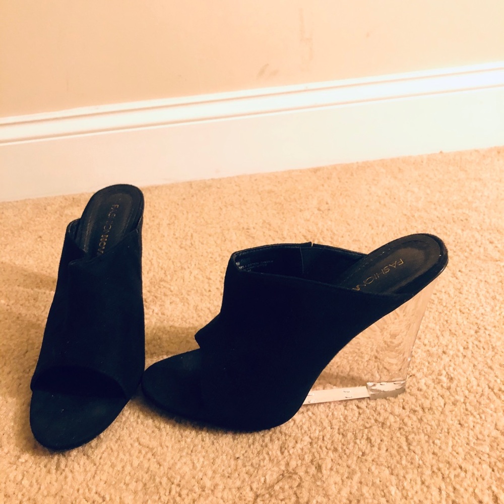 Wedge sandals